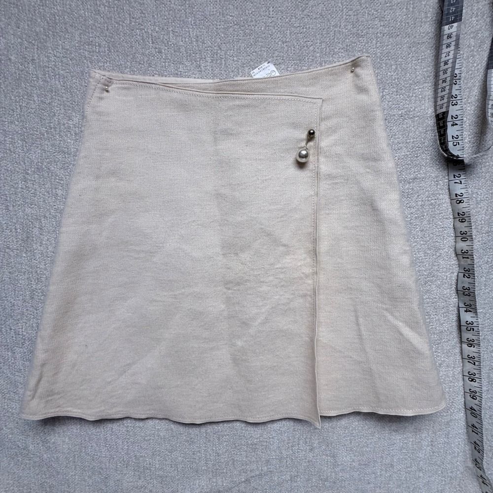 DEWL Ivory Cotton Wool Blend Pearl Pin Wrap Mini Skirt Size M D161-MSD906